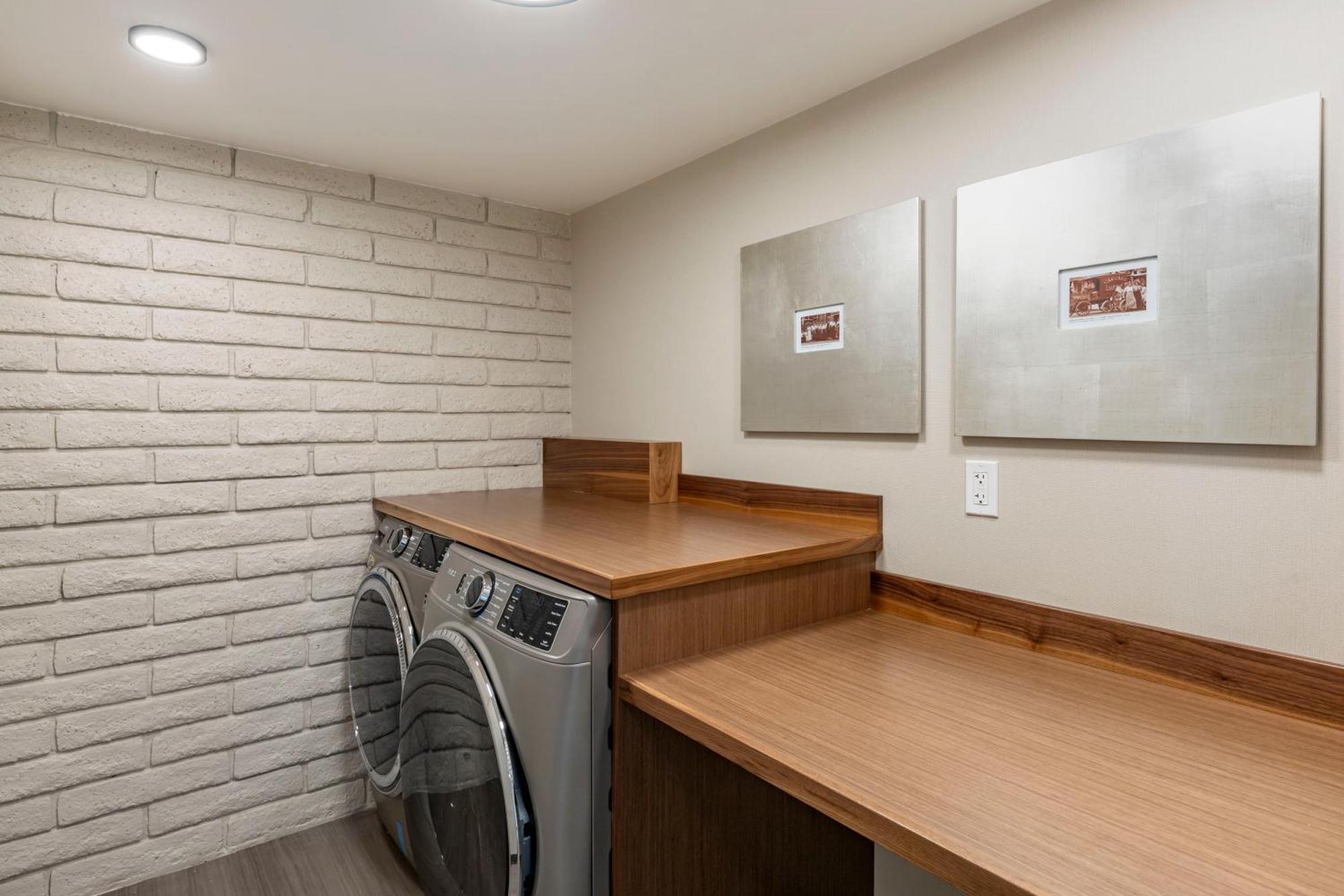 The Gibson Hotel Great Falls, Ascend Hotel Collection Екстериор снимка